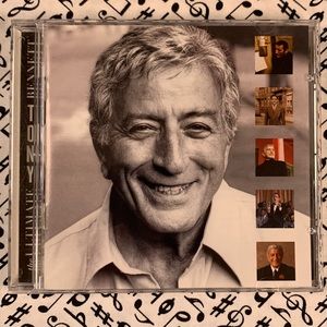 Tony Bennett CD: The Ultimate Tony Bennett.